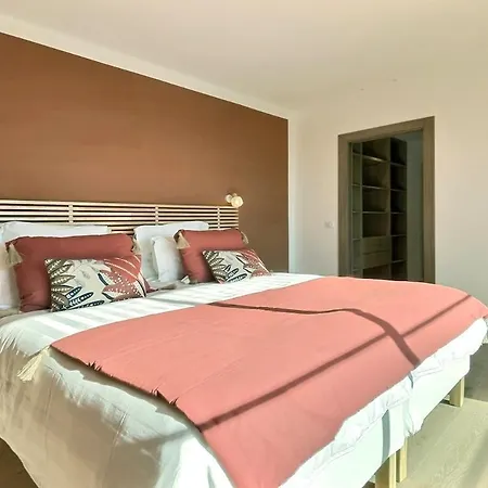 Harmony Modern 5 Etoiles With Pool For 12 People Vila